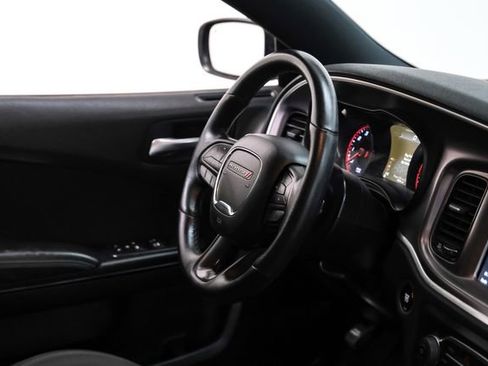 Used 2019 Dodge Charger GT w/ Blacktop Package image 11