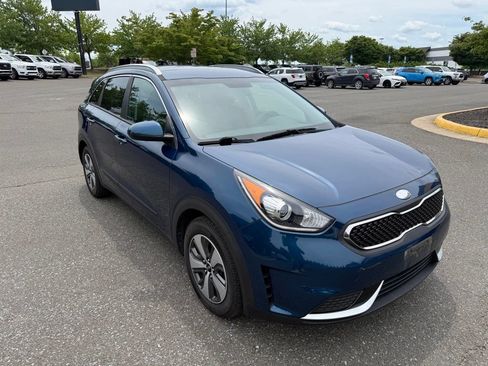 Used 2019 Kia Niro LX FWD image 6