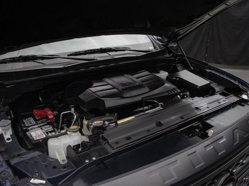 Used 2024 Nissan Titan PRO-4X w/ Off Road Protection Package image 26