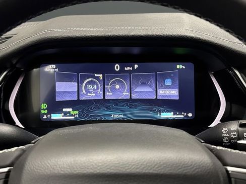 Used 2023 Jeep Grand Cherokee 4WD 4xe w/ Luxury Tech Group II image 19