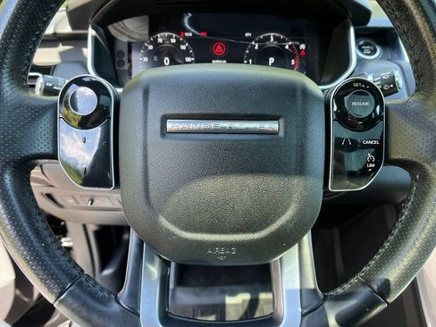 Used 2018 Land Rover Range Rover Sport HSE AWD/4WD image 13