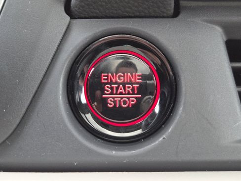 New 2026 Honda Pilot image 33