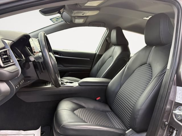 Used 2024 Toyota Camry SE FWD image 9