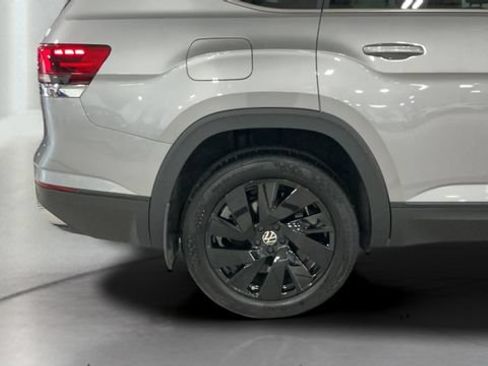 Used 2026 Volkswagen Atlas SE AWD/4WD image 33