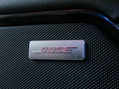 Used 2025 GMC Sierra 1500 AT4 w/ Technology Package AWD/4WD image 17
