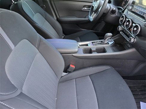 Used 2024 Nissan Sentra SV image 15