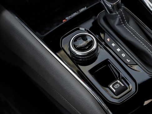 New 2026 GMC Canyon Denali image 30