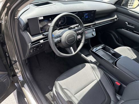 New 2026 Hyundai Tucson Limited FWD image 8