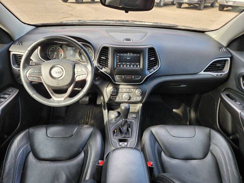 Used 2021 Jeep Cherokee Latitude Lux AWD/4WD image 3
