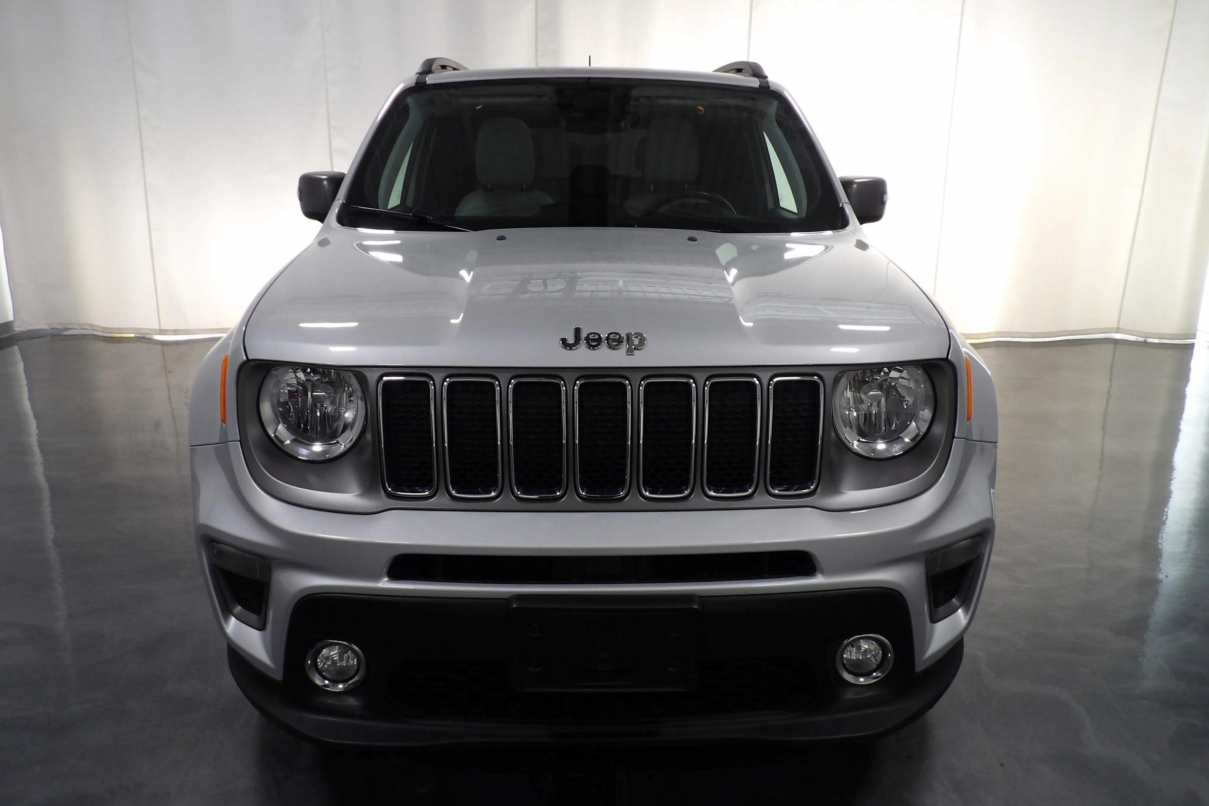 Used 2021 Jeep Renegade Limited w/ Sun & Sound Group AWD/4WD image 2
