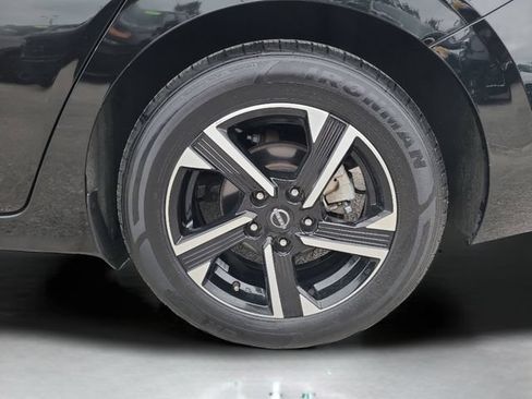 Used 2024 Nissan Sentra SV FWD image 12