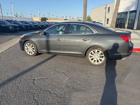 Used 2014 Chevrolet Malibu LT FWD image 10