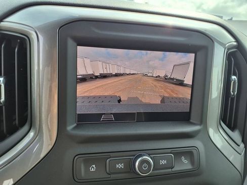 New 2025 GMC Sierra 2500 Pro w/ Convenience Package image 15