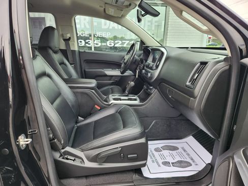 Used 2019 Chevrolet Colorado LT w/ Redline Special Edition AWD/4WD image 10