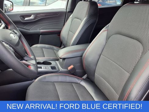 Certified 2023 Ford Escape ST-Line w/ Tech Pack #1 AWD/4WD image 3