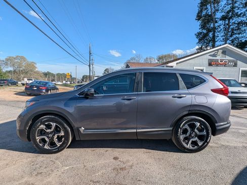 Used 2017 Honda CR-V Touring image 3