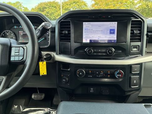 Used 2023 Ford F150 XLT AWD/4WD image 18
