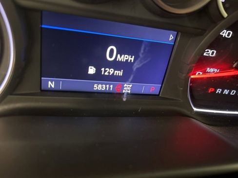 Used 2020 Chevrolet Silverado 1500 LT w/ All-Star Edition image 27