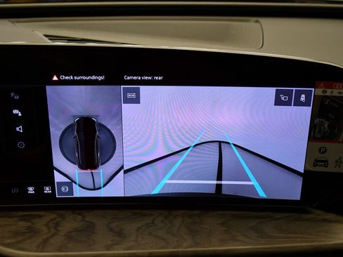 Used 2025 Audi Q5 Premium Plus w/ Premium Plus image 26