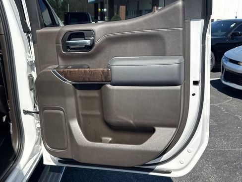 Used 2019 GMC Sierra 1500 Denali w/ Denali Ultimate Package image 17