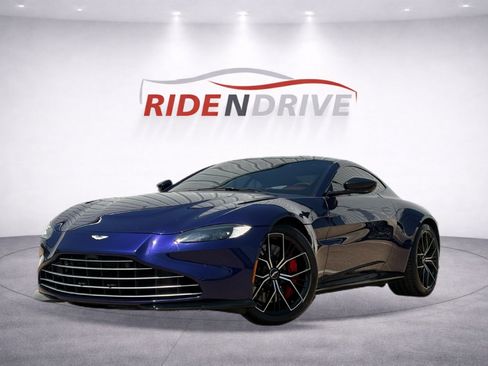 Used 2023 Aston Martin V8 Vantage Coupe RWD image 1