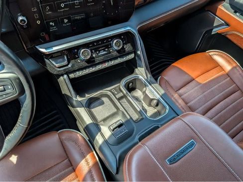 Used 2024 GMC Sierra 2500 Denali Ultimate w/ Max Trailering Package AWD/4WD image 19