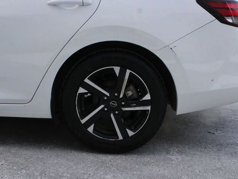 Used 2024 Nissan Sentra SV image 10