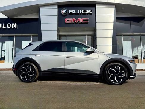 Used 2024 Hyundai Ioniq 5 SEL image 1