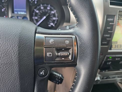 Used 2018 Lexus GX 460 w/ Navigation Package AWD/4WD image 17