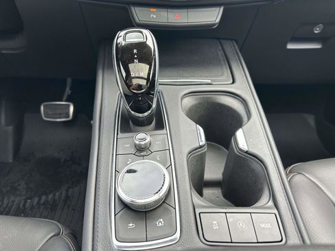 Used 2021 Cadillac XT4 Sport image 28