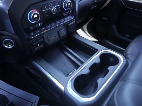 Used 2022 Chevrolet Silverado 2500 LTZ w/ LTZ Plus Package image 28