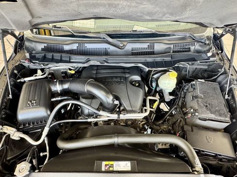 Used 2013 RAM 1500 Express RWD image 43