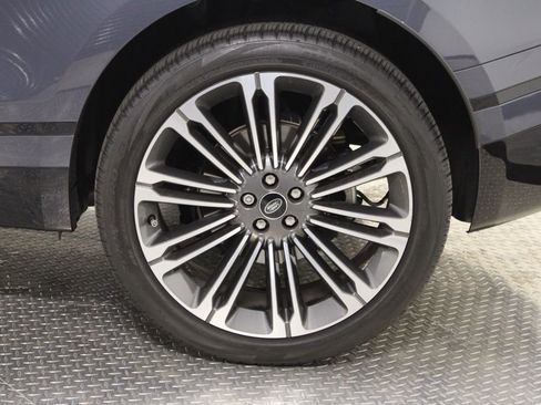 Used 2024 Land Rover Range Rover Velar Dynamic HSE AWD/4WD image 17