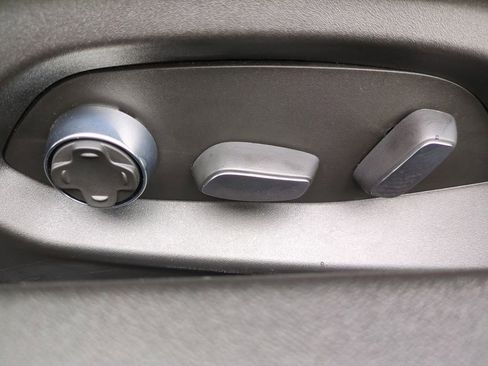 Used 2023 Chevrolet Corvette Stingray Preferred Cpe w/ Z51 Performance Package image 19