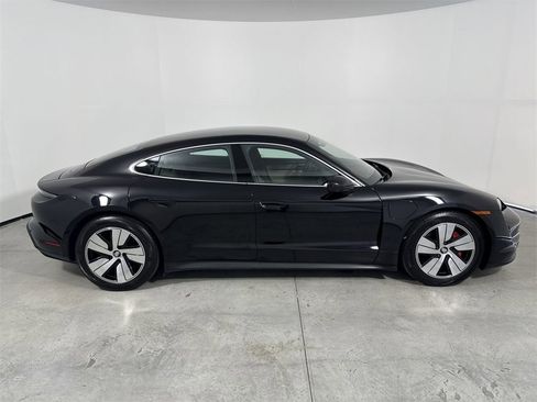 Certified 2021 Porsche Taycan 4S image 8