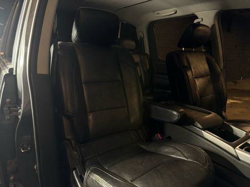 Used 2010 Nissan Titan PRO-4X AWD/4WD image 18