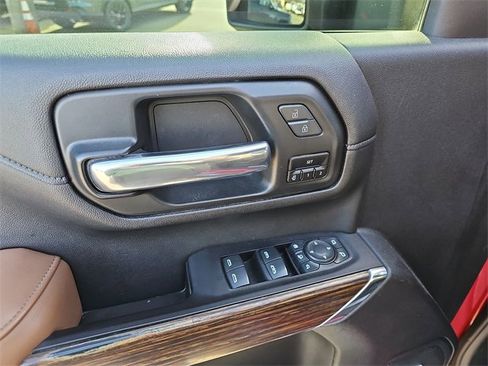 Used 2021 Chevrolet Silverado 2500 High Country w/ Z71 Off-Road Package image 22