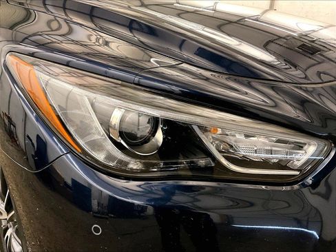Used 2017 INFINITI QX60 Luxe w/ Deluxe Technology Package image 28