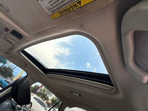Used 2019 Subaru Outback 2.5i Limited AWD/4WD image 16