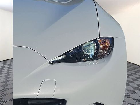 Used 2017 MAZDA MX-5 Miata RF Club image 8