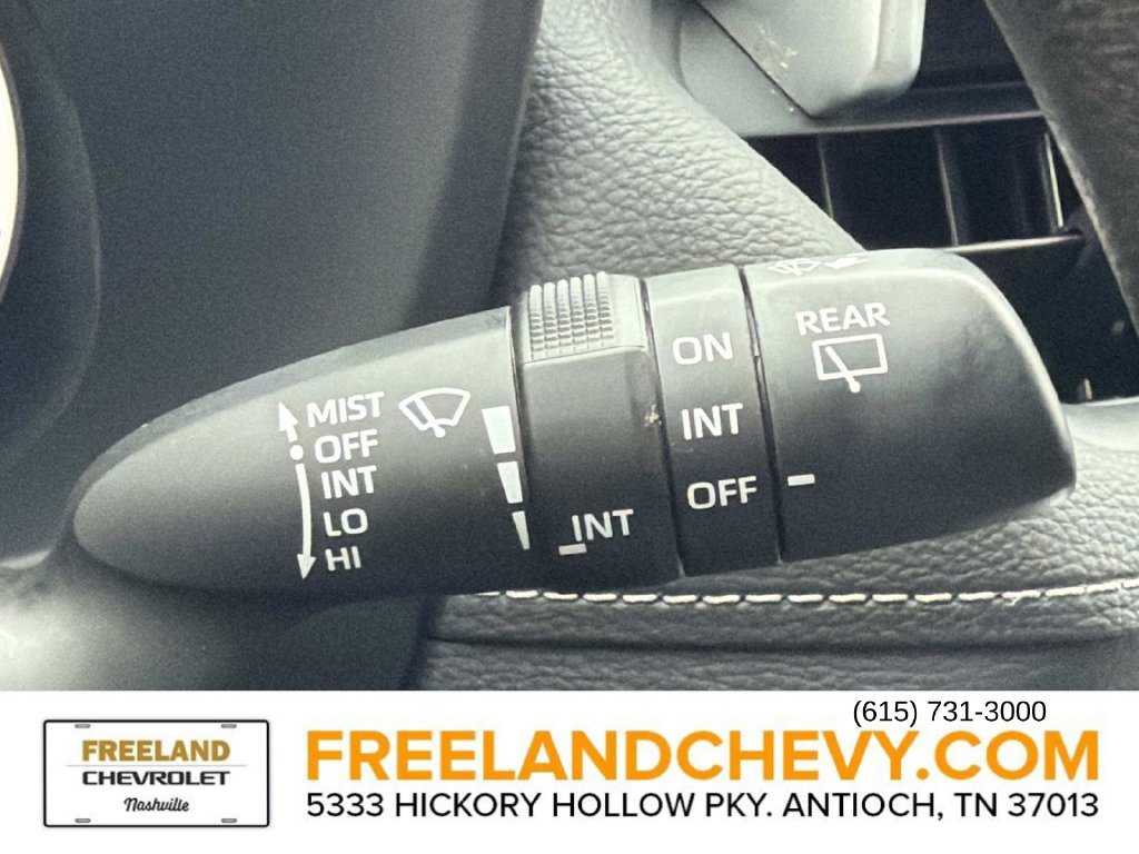 Used 2023 Toyota RAV4 XLE AWD/4WD image 35