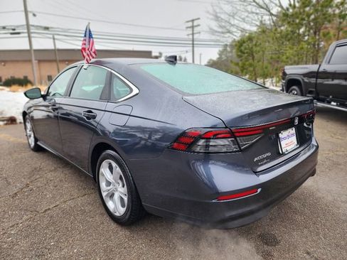 Used 2025 Honda Accord LX image 3