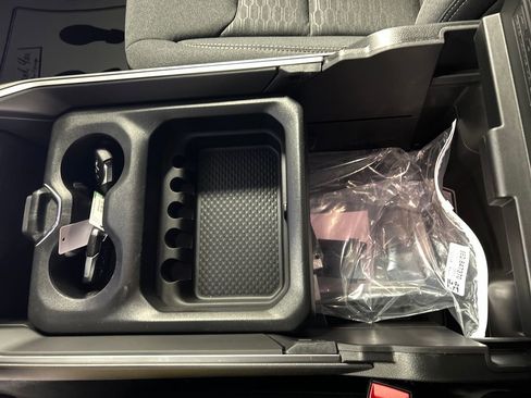 New 2026 RAM 1500 4x4 Crew Cab image 19