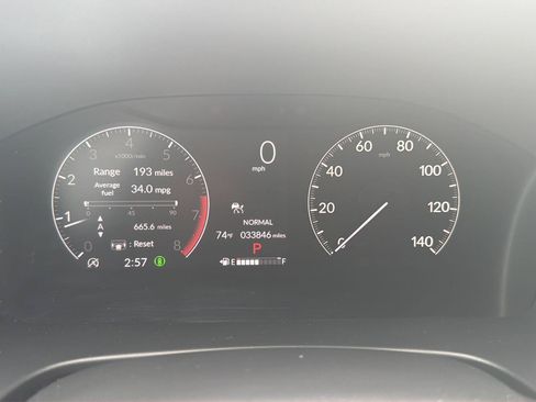 Used 2025 Honda CR-V EX image 11
