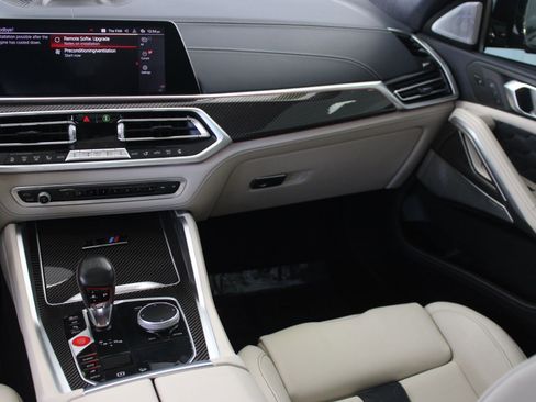 Used 2020 BMW X6 M Competition w/ Executive Package image 28