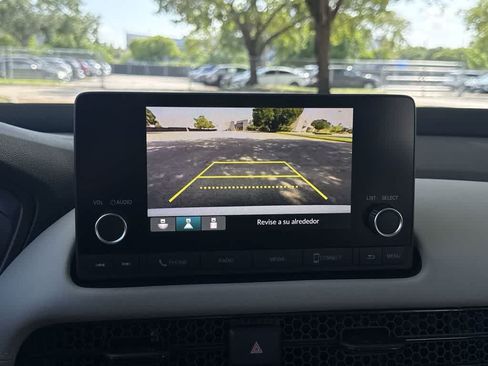 Used 2023 Honda HR-V LX image 19