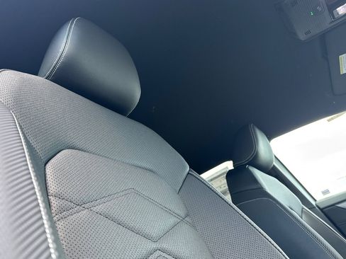 New 2026 Volkswagen Atlas Cross Sport SE image 16