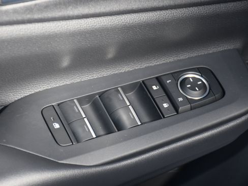 New 2026 Toyota Prius Plug-In Hybrid image 6