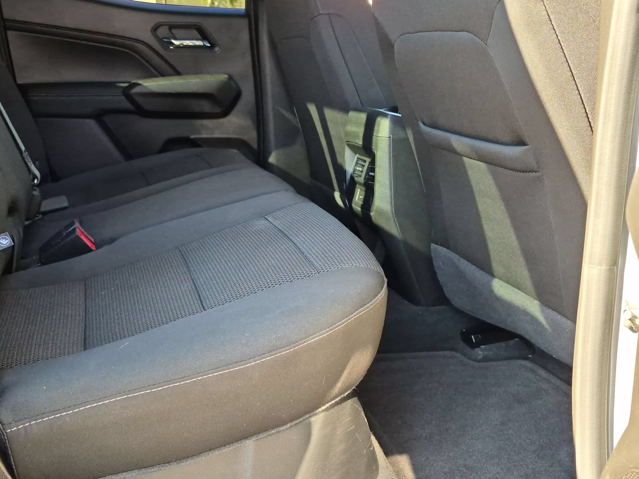 Used 2025 GMC Canyon Elevation RWD image 25