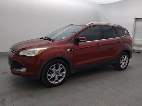 Used 2016 Ford Escape Titanium FWD image 2